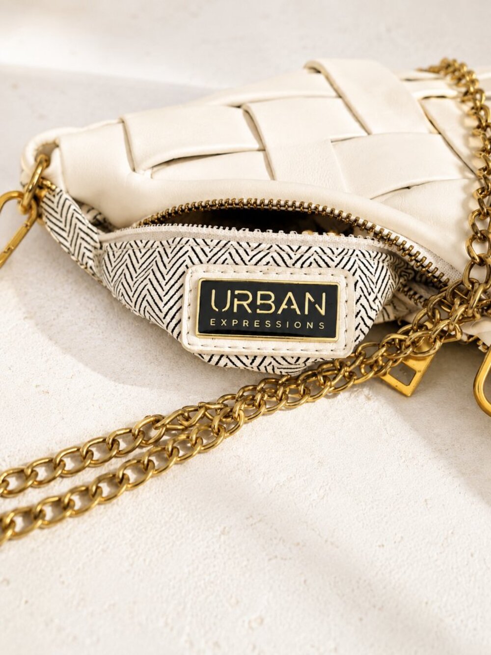 Urban Expressions Ivory Woven Crossbody Bag Gold Chain Resort Shoulder Purse - Picture 3 of 8